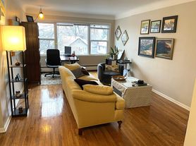 Snelling Avenue Apartments