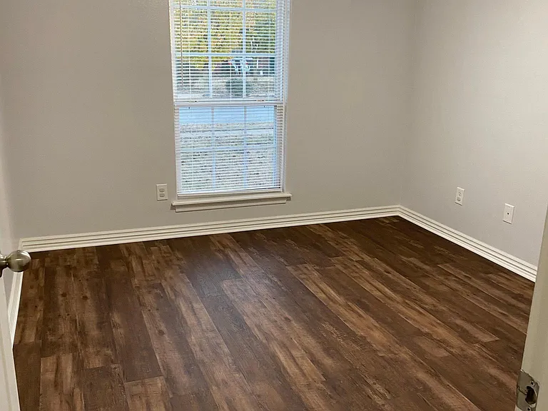 4000 SW Moline Ave — Photo 32