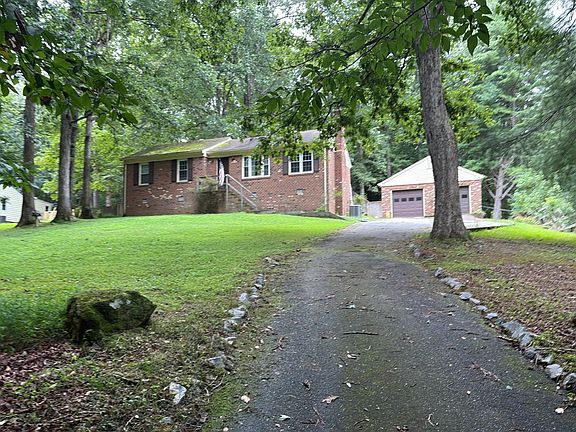 2nd image of 10300 Spring Run Rd