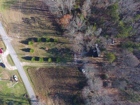 4th image of 1117 Frankfort School Rd