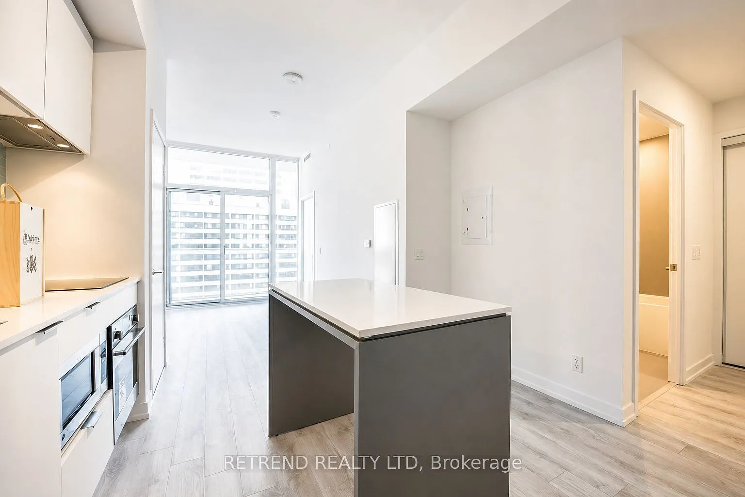 1 bed, $2,200 — Photo 3