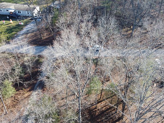 3rd image of Brown Creek Dr