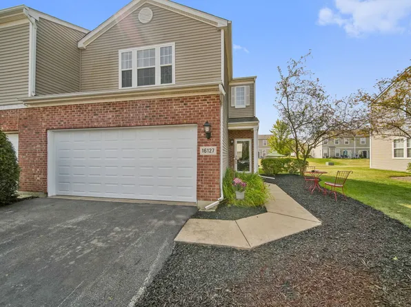 16127 Golfview Dr, Lockport, IL 60441