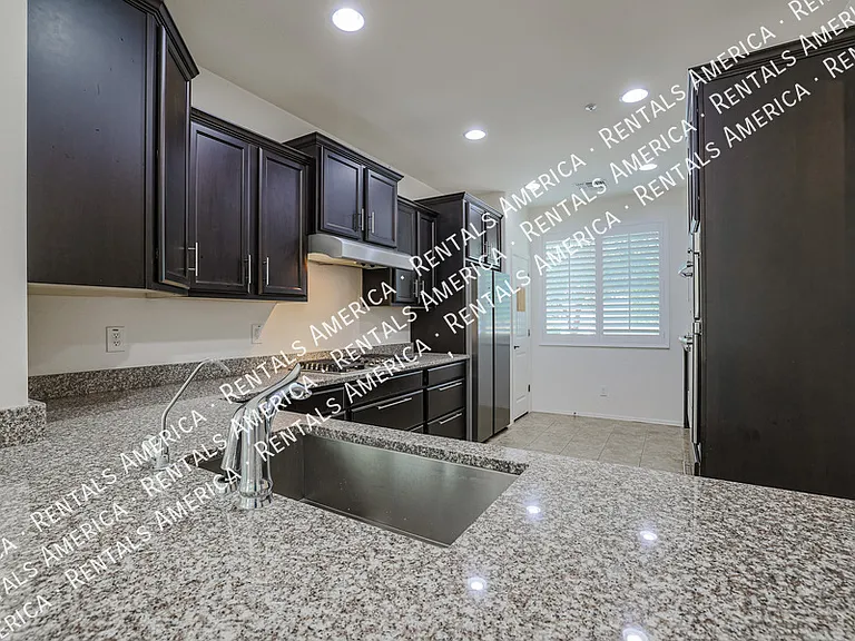 3457 E Mia Ln — Photo 7