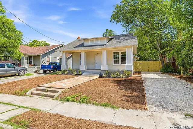 823 W French Pl — Photo 36