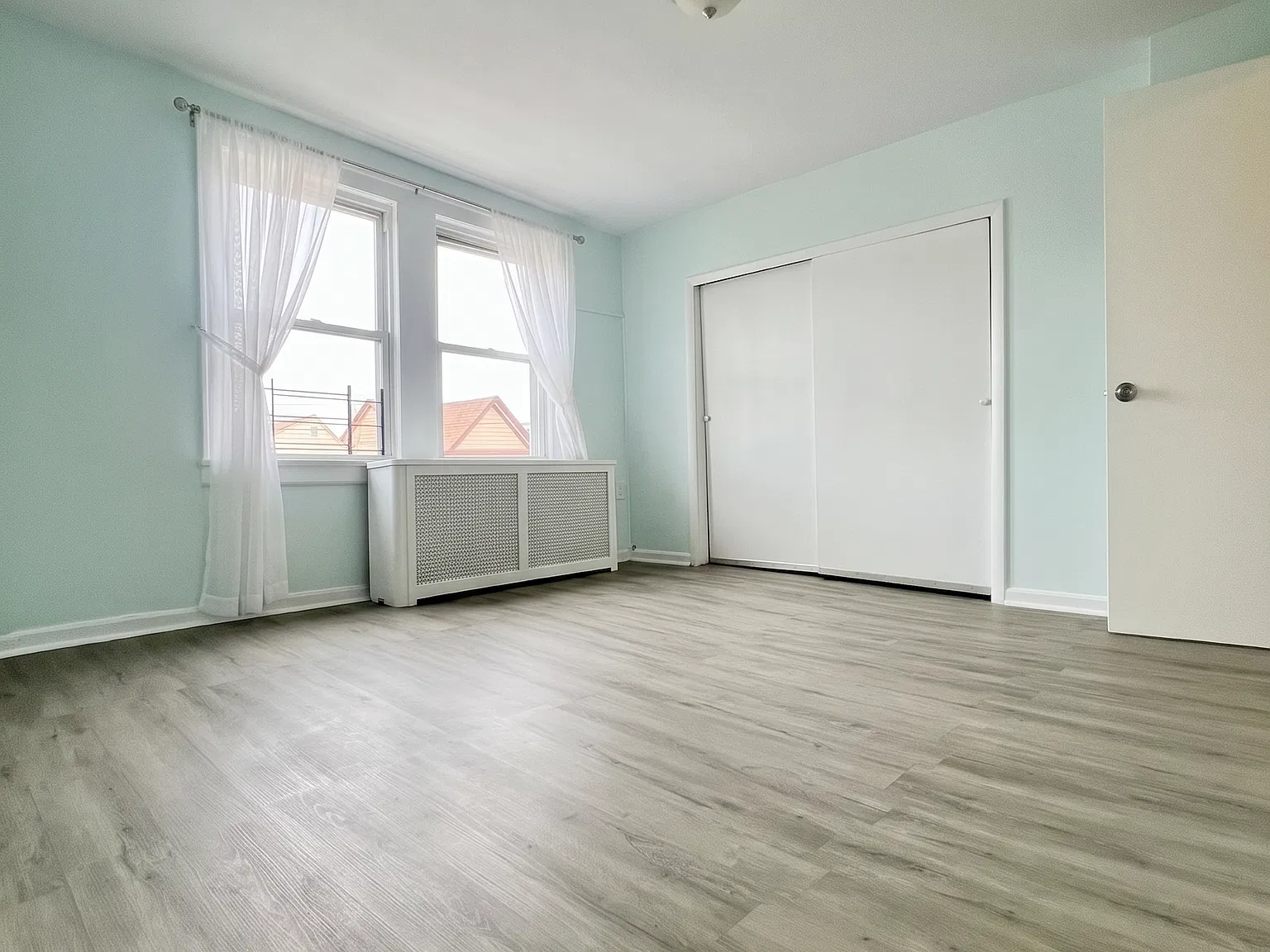 1 bed, 800 sqft, $1,650 — Photo 3