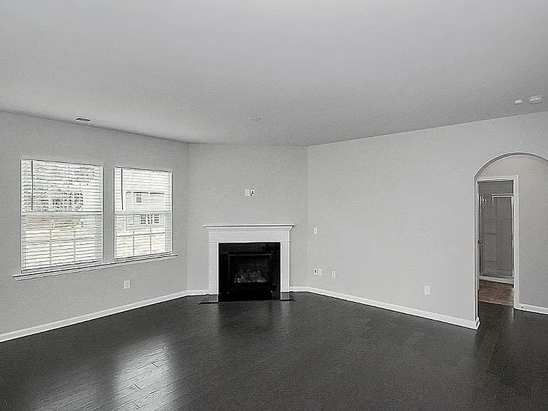 14412 Cardwell Hill Ln — Photo 4