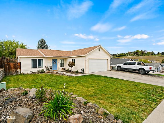 2nd image of 7601 Glacier Way