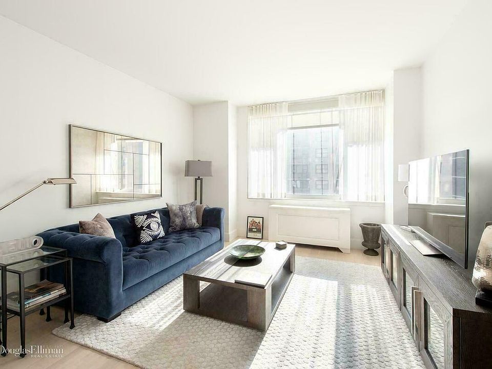 1st image of 389 E 89th St APT 10E