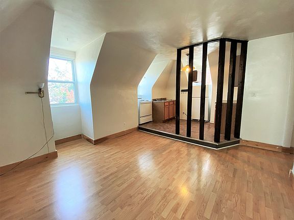 3rd image of 5923 Alder St Floor 3