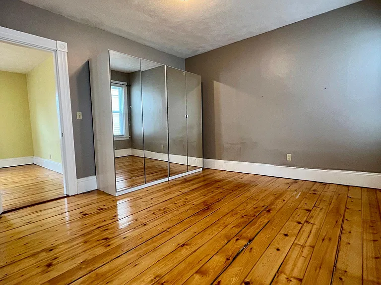 56 Felix St #2 — Photo 6