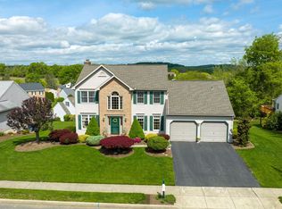 3133 Ashley Ln, Sinking Spring, PA 19608