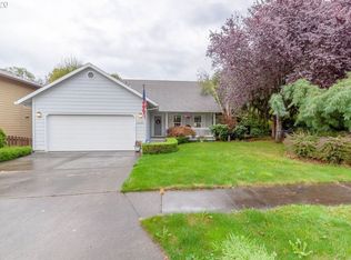 878 SE Wendy Ln, Gresham, OR 97080