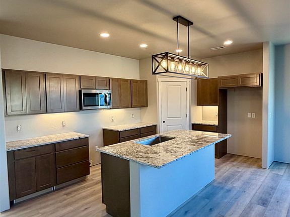 3rd image of 1753 Rusty Rivet Rd