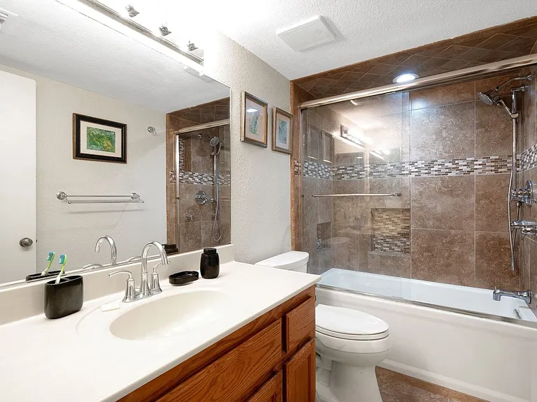 14500 Las Palmas Dr #54 — Photo 33