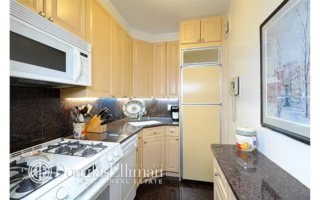 Sold by Douglas Elliman | media 2