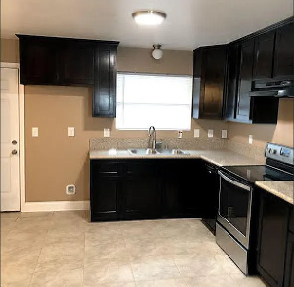70 N 19th Ave #70C — Photo 7