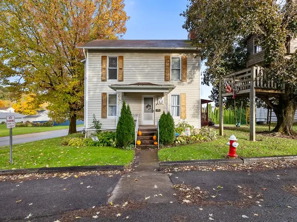 131 Huron St, Bellville, OH 44813