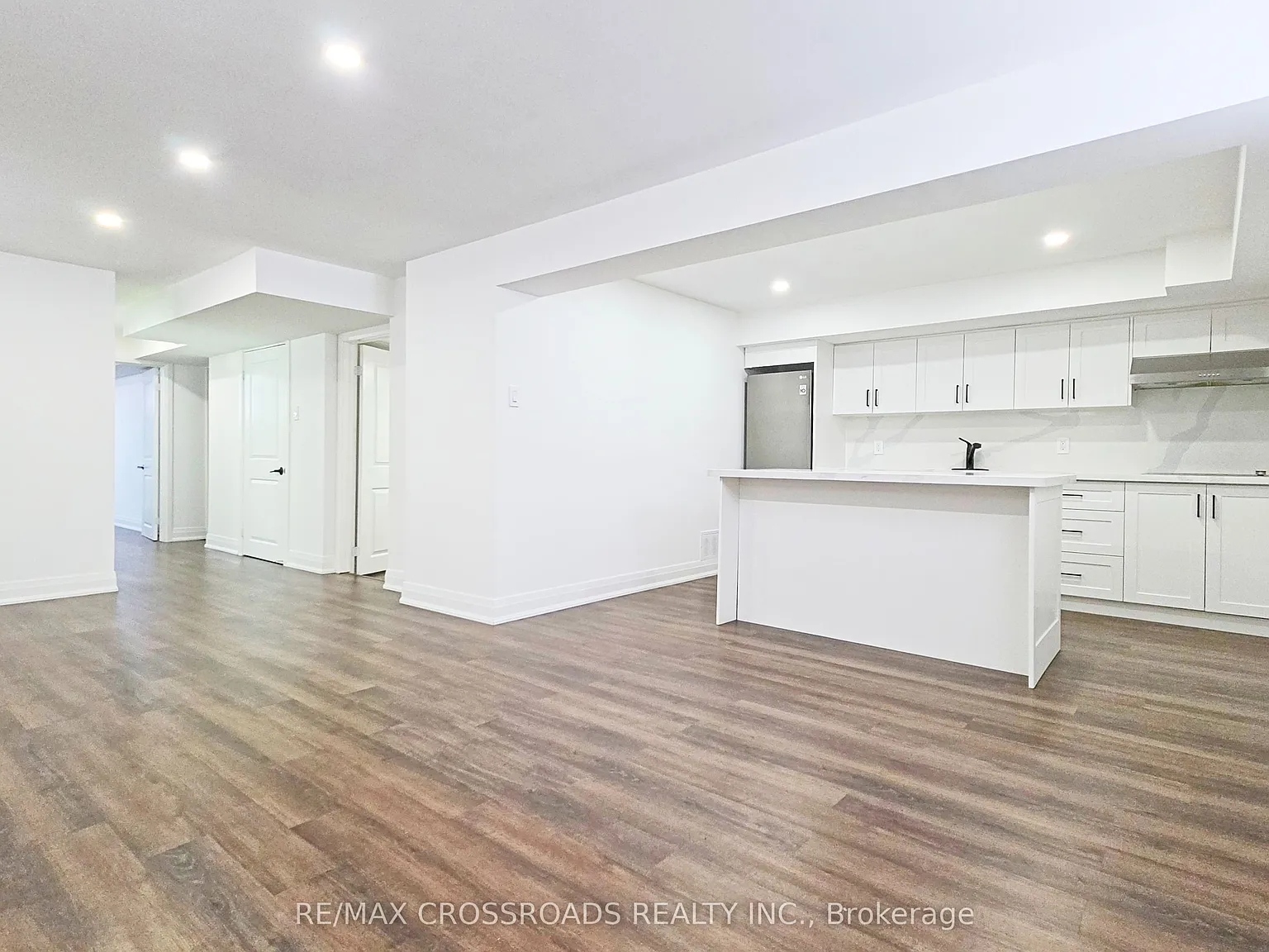 2 bed, $1,950 — Photo 3
