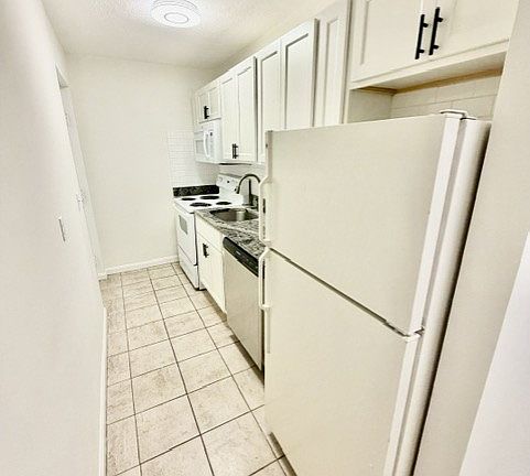 2nd image of 80 Cambridge Rd APT 23