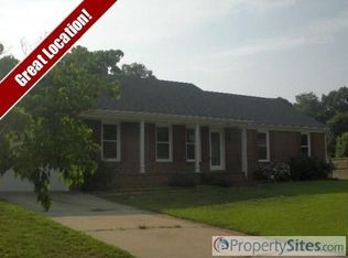 605 Treemont Ct, Chesapeake, VA 23323