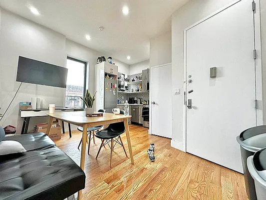 Rented by Doorway NYC, LLC | media 1