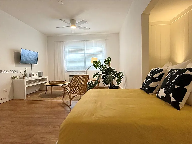 1250 Drexel Ave #9 — Photo 8