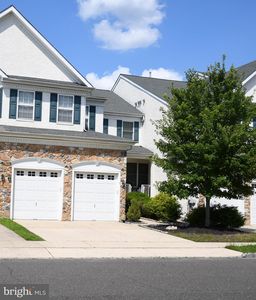 7 Ross Way, Marlton, NJ, 08053