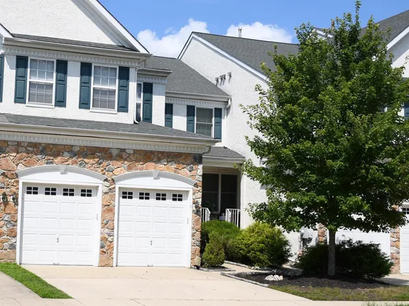 7 Ross Way, Marlton, NJ 08053