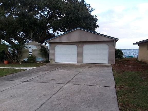 4th image of 12229 Helena Ct
