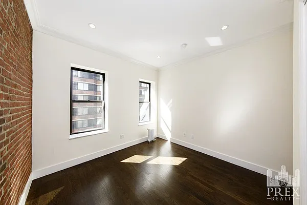 Rented by PREX Realty Corp | media 15