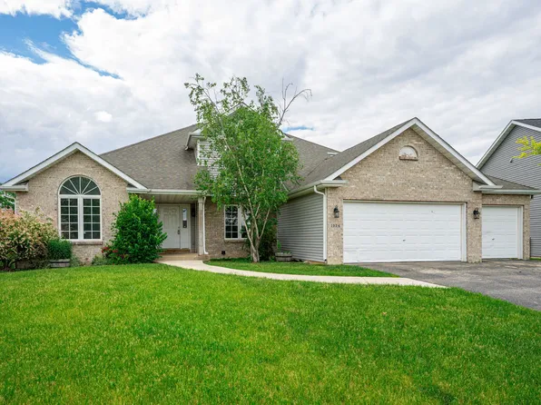 1924 Prestwold Pl, Machesney Park, IL 61115