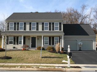 680 Rishel Dr, York, PA 17406