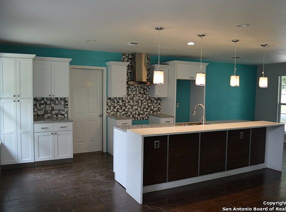 5th image of 10735 Green Trail Dr