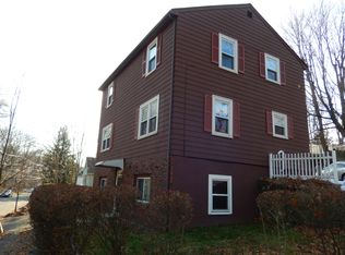 104 Vernon St #B, Wakefield, MA 01880