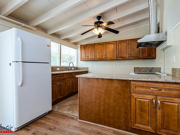 5th image of 3072 Mauricia Ave