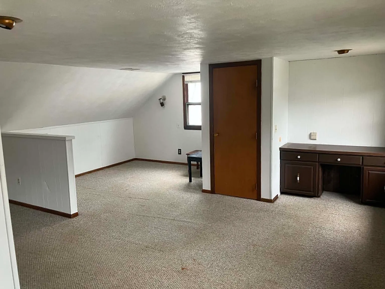 Studio, 550 sqft, $650 — Photo 2