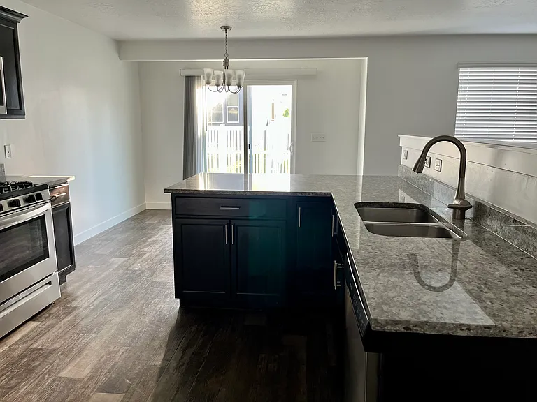 431 S Fox Chase Ln — Photo 8