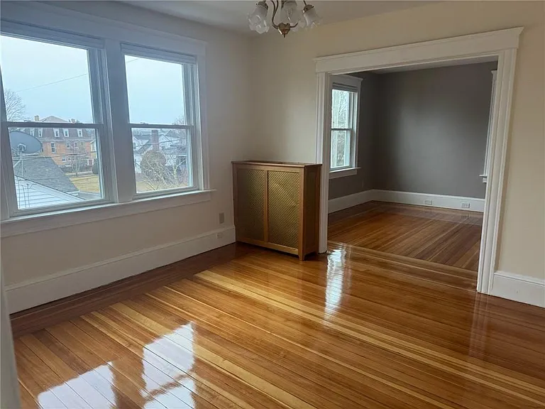 15 Freeborn St #2 — Photo 8