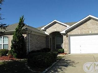 620 Bent Oak Dr, Fort Worth, TX 76131