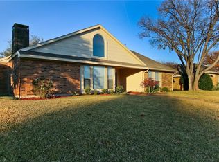 3801 Solarium Pl, Plano, TX 75075