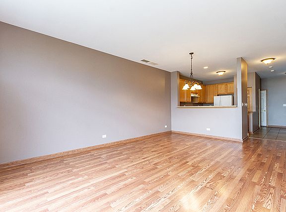 5th image of 2341 Overlook Ct #2341