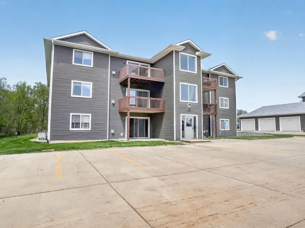 4710 Chadwick Rd Unit 5, Cedar Falls, IA 50613