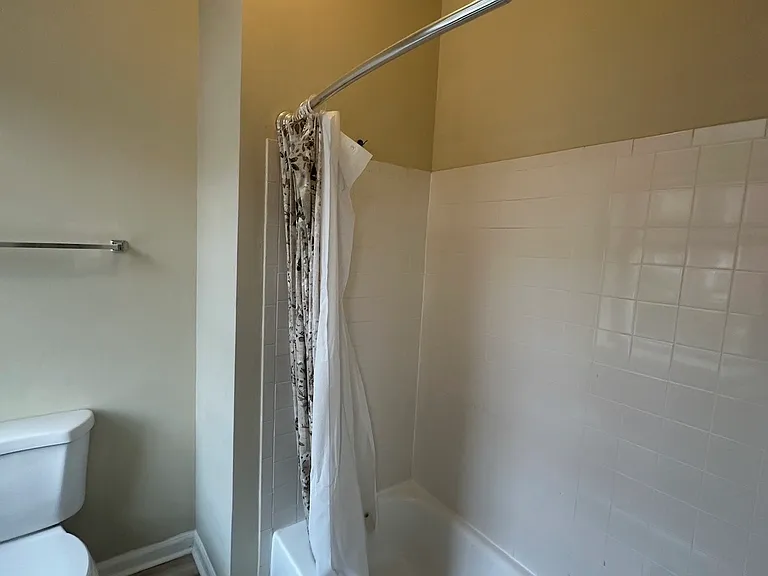 1410 Madison Ave #2 — Photo 17