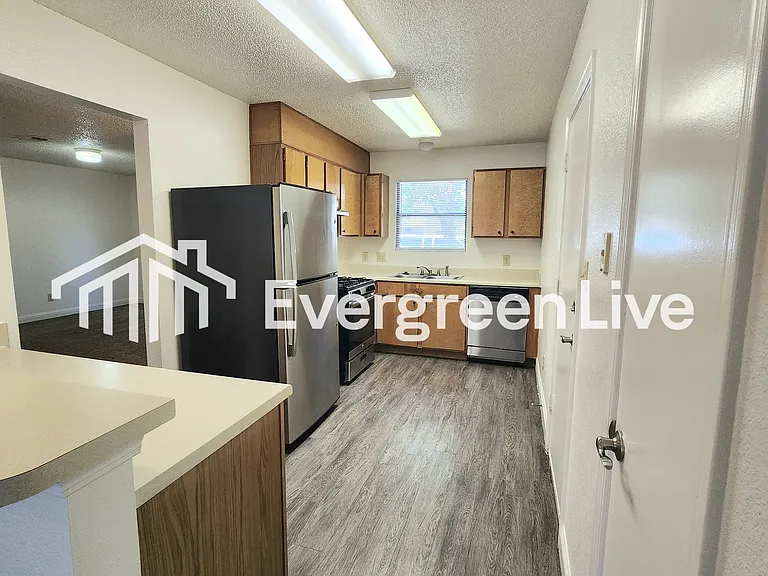 2113 Santa Clara Ct — Photo 7