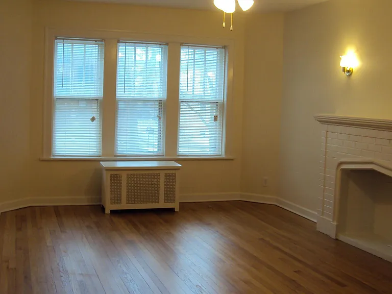 3 br Living Room