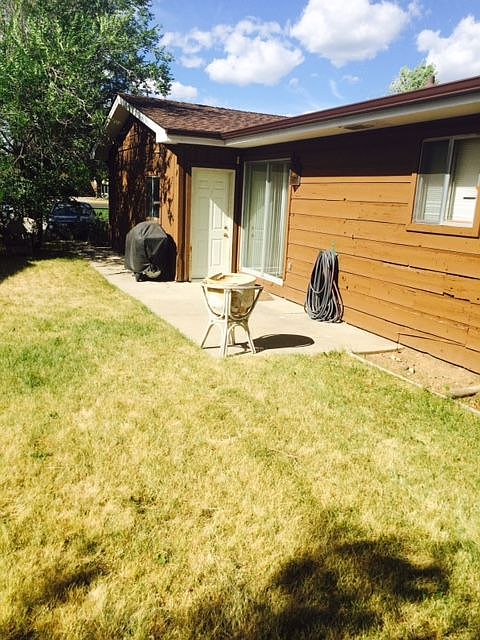 2nd image of 1334 Elaine St