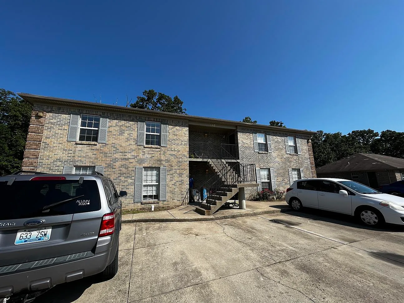 2 bed, $1,025 — Photo 1