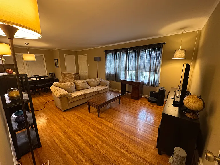 5137 Whitehall Ave — Photo 7