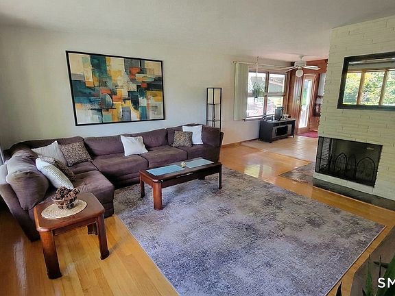 5th image of 114 Murlyn Road